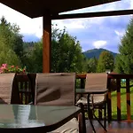 Hotel схили карпат *