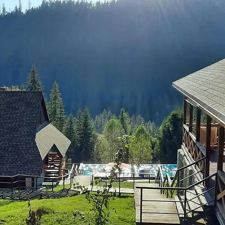 Hotel схили карпат *